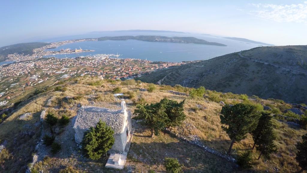 Villa Segetski Dvori - Tradition Since 1964 Trogir Exterior photo